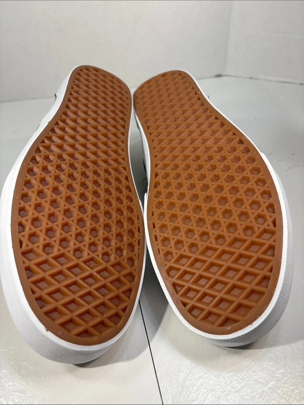 NWT Vans Classic Checkerboard Slip-Ons Men’s 10 - Picture 9 of 10